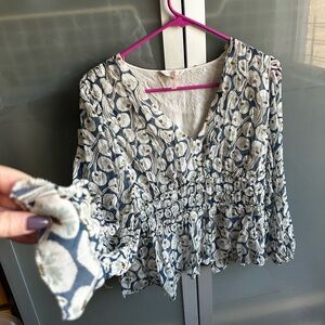 Rebecca Taylor Gray and White Ruffled Bell Sleeve Blouse